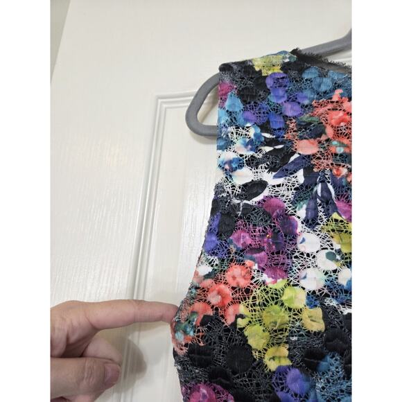 T Tahari Colorful Floral Crochet Lace Overlay Sheath Party Dress, Size 14 - Picture 9 of 12